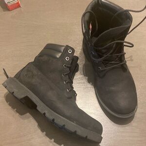 Timberlands Black Boots